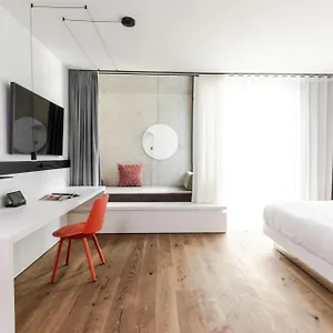 ***** Hotel Kpm & Residences Tyskland
