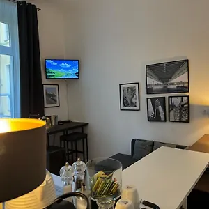 Apartment Urban-studios-cologne I 
